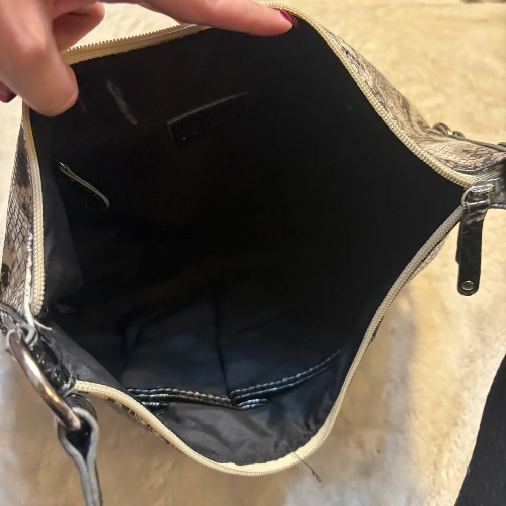 Nine & Co. Hobo Bag Black Cream Snakeskin Faux Leather Textured Silver-Tone